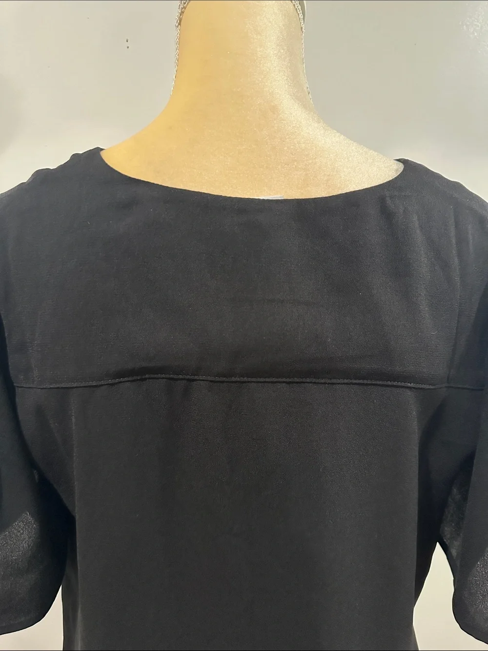 Cabi Essential Top Size Small